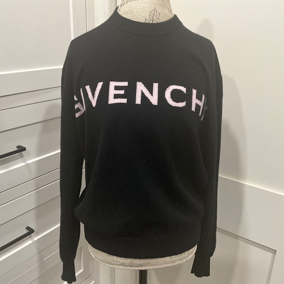 Givenchy cashmere sweater - Picture 1 of 11
